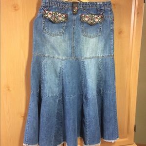 Squeeze jeans flared Denim skirt festival wear